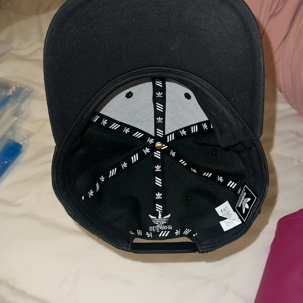 Adidas Originals Black Wide Brim Hat Black Adjustable SnapBack EUC - Picture 2 of 4